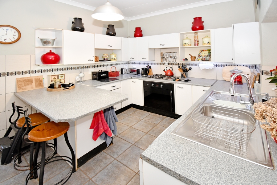 3 Bedroom Property for Sale in Gerardsville Gauteng