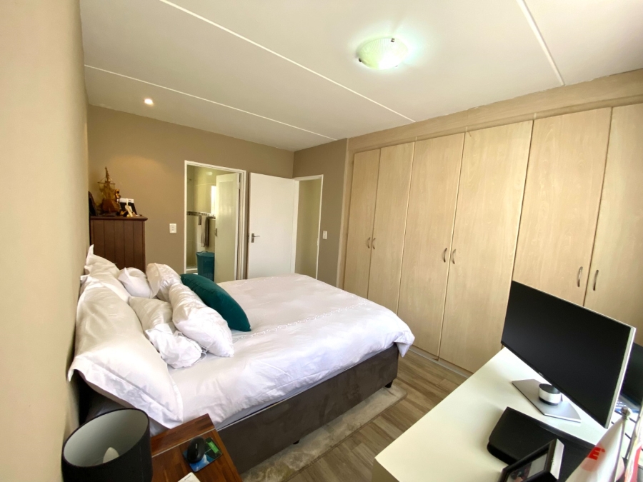 3 Bedroom Property for Sale in Halfway Gardens Gauteng