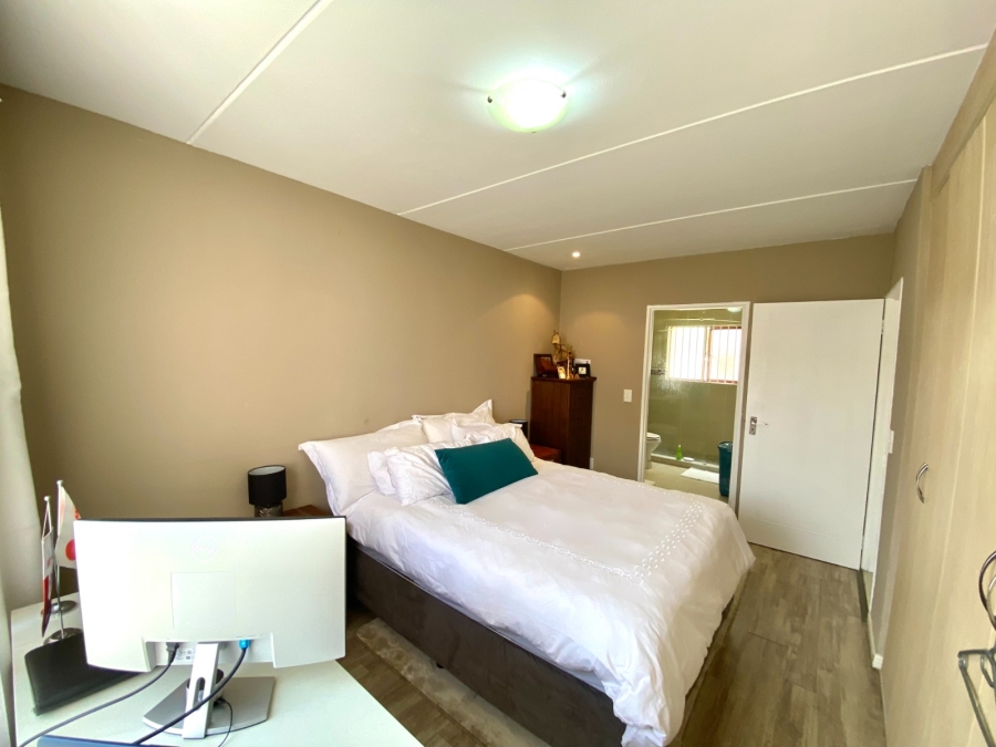 3 Bedroom Property for Sale in Halfway Gardens Gauteng
