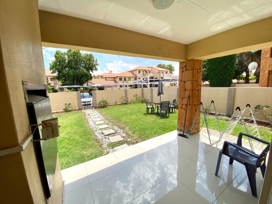 3 Bedroom Property for Sale in Halfway Gardens Gauteng