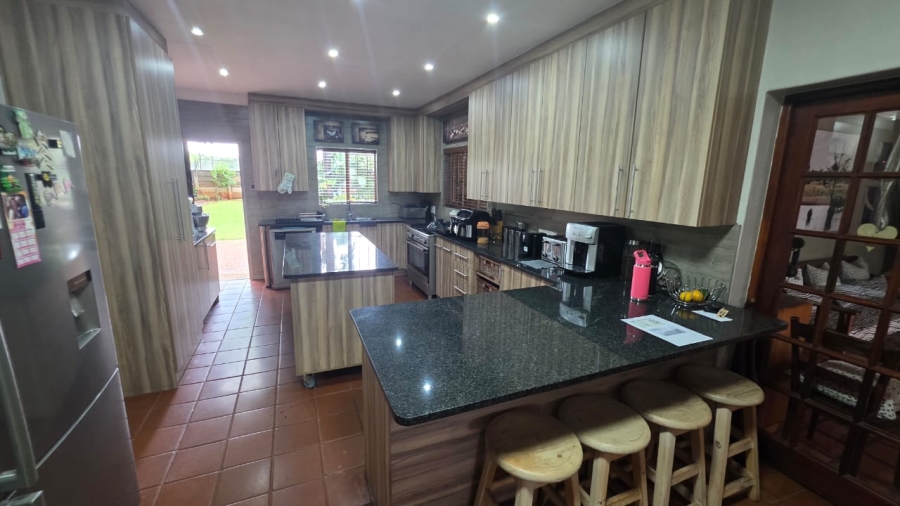 4 Bedroom Property for Sale in Doornpoort Gauteng