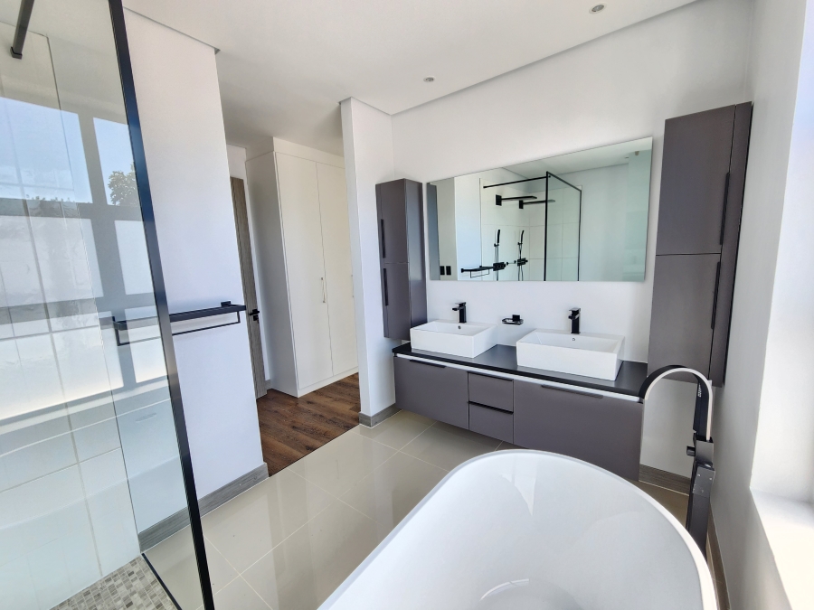To Let 3 Bedroom Property for Rent in Lynnwood Gauteng