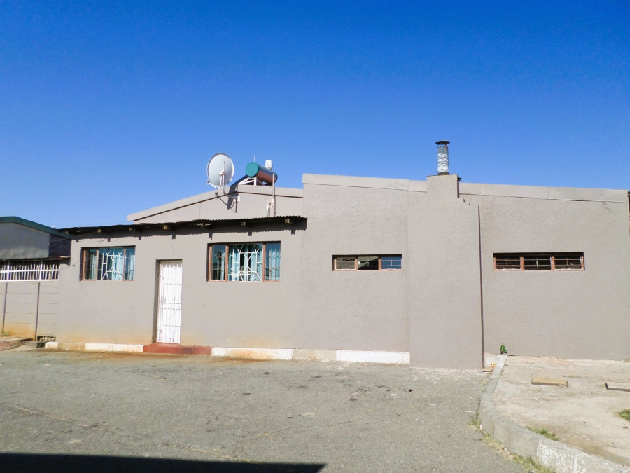 3 Bedroom Property for Sale in Westbury Gauteng