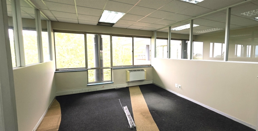 To Let Commercial Property for Rent in Woodmead Gauteng