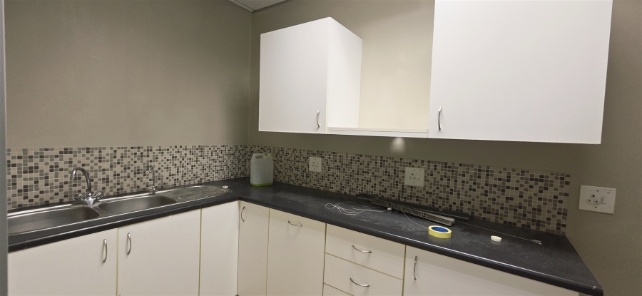 To Let Commercial Property for Rent in Woodmead Gauteng