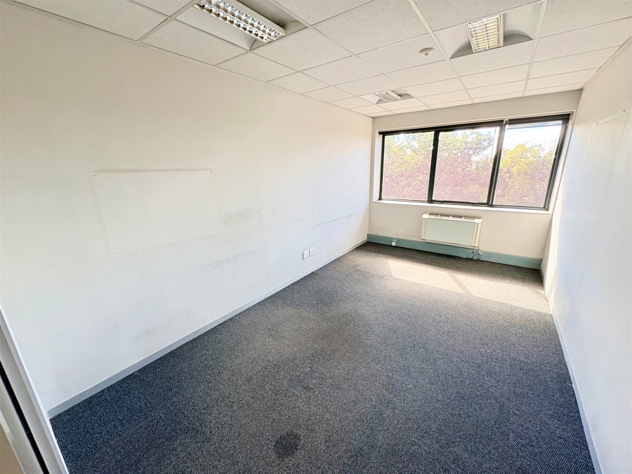 To Let Commercial Property for Rent in Bedfordview Gauteng