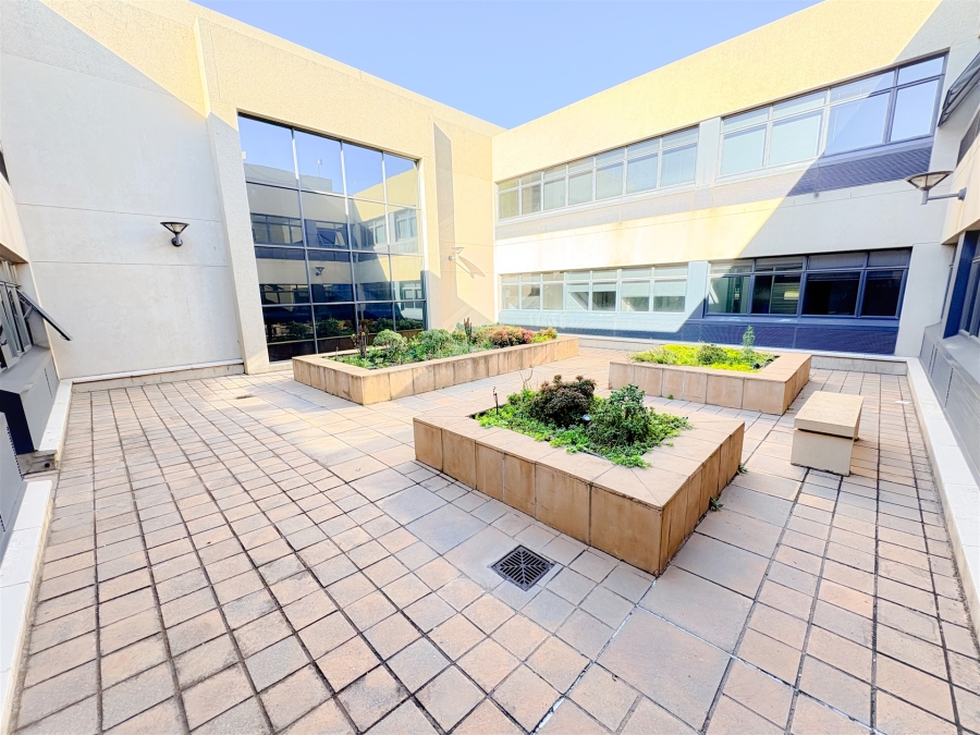 To Let Commercial Property for Rent in Bedfordview Gauteng