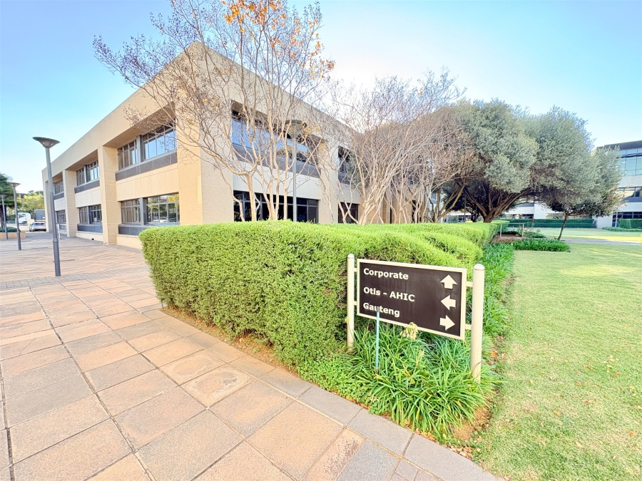 To Let Commercial Property for Rent in Bedfordview Gauteng
