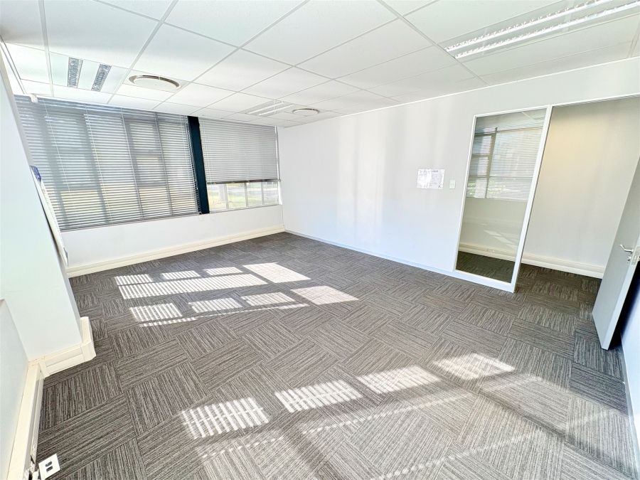 To Let Commercial Property for Rent in Parkhaven Gauteng