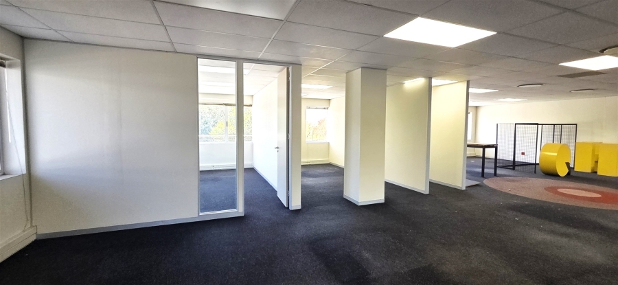 To Let Commercial Property for Rent in Woodmead Gauteng