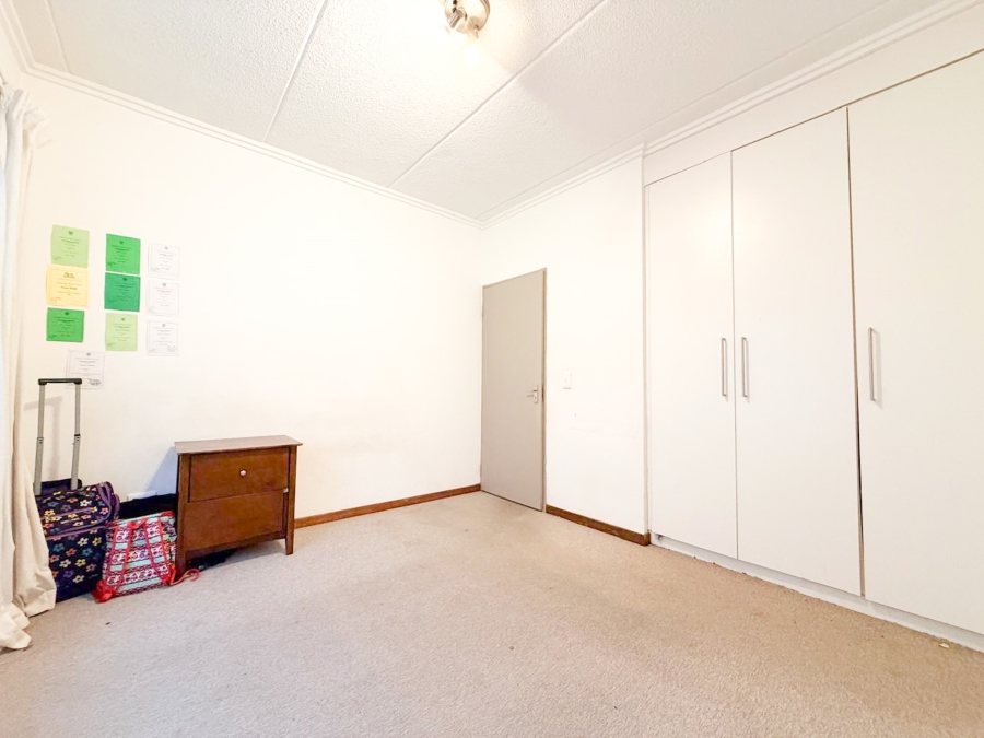 2 Bedroom Property for Sale in Lonehill Gauteng