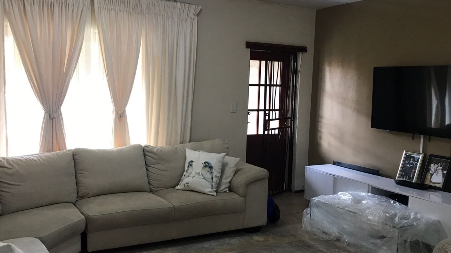 2 Bedroom Property for Sale in Winchester Hills Gauteng