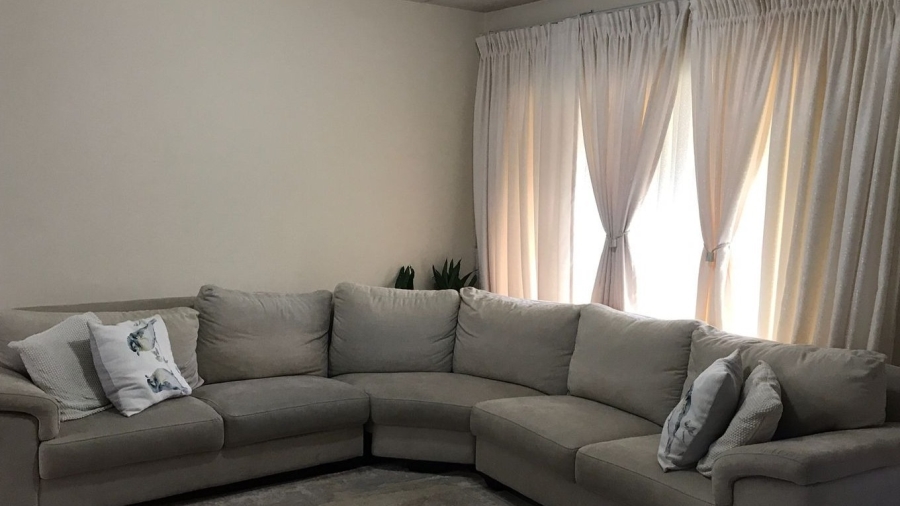 2 Bedroom Property for Sale in Winchester Hills Gauteng