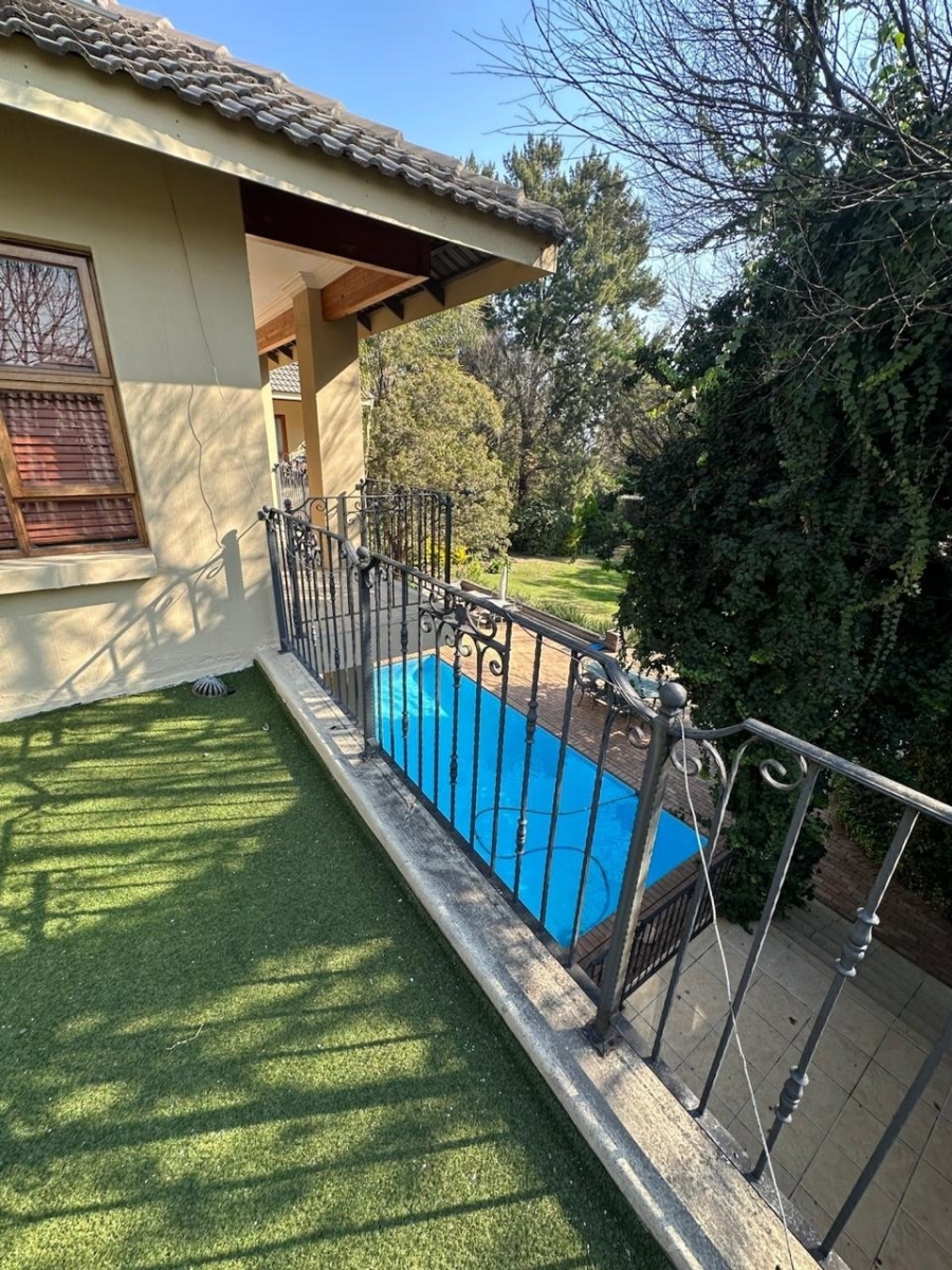 To Let 1 Bedroom Property for Rent in Woodmead Gauteng