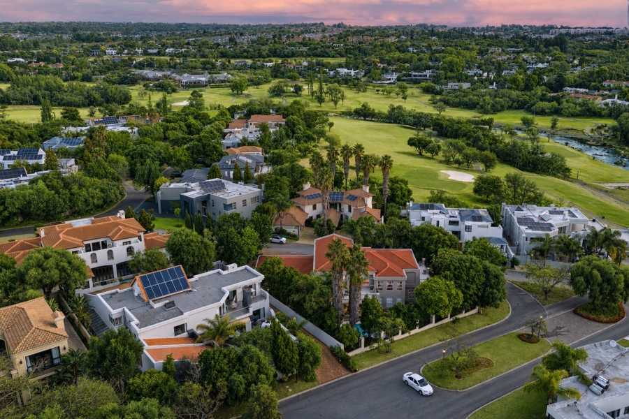 5 Bedroom Property for Sale in Dainfern Golf Estate Gauteng