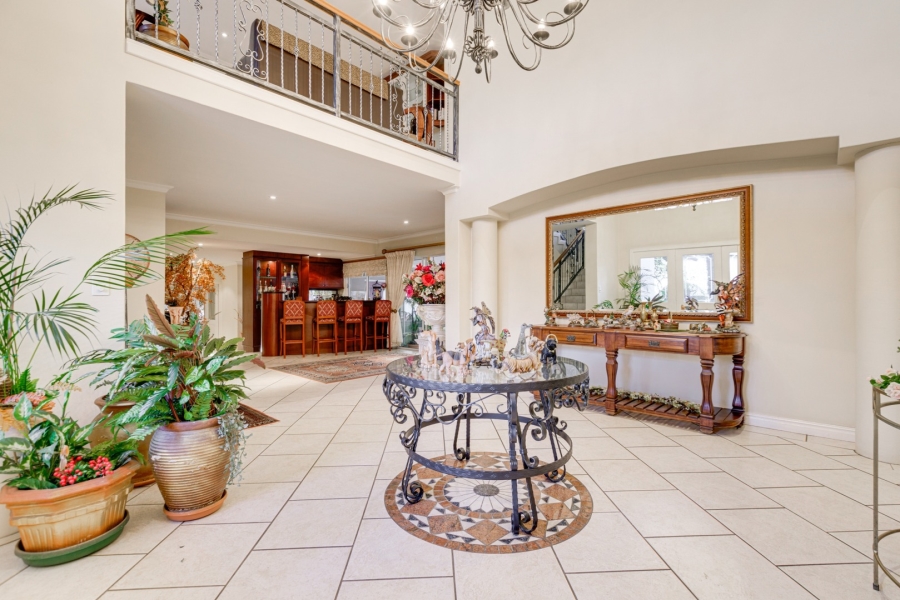 5 Bedroom Property for Sale in Dainfern Golf Estate Gauteng