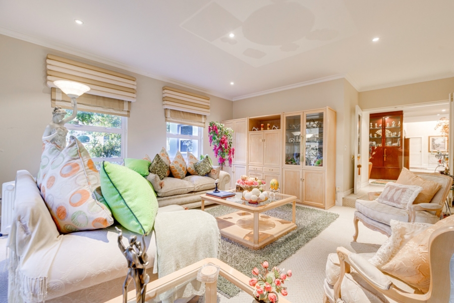 5 Bedroom Property for Sale in Dainfern Golf Estate Gauteng