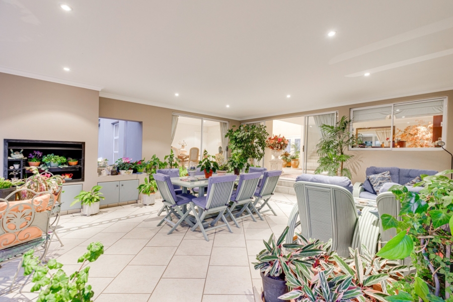 5 Bedroom Property for Sale in Dainfern Golf Estate Gauteng