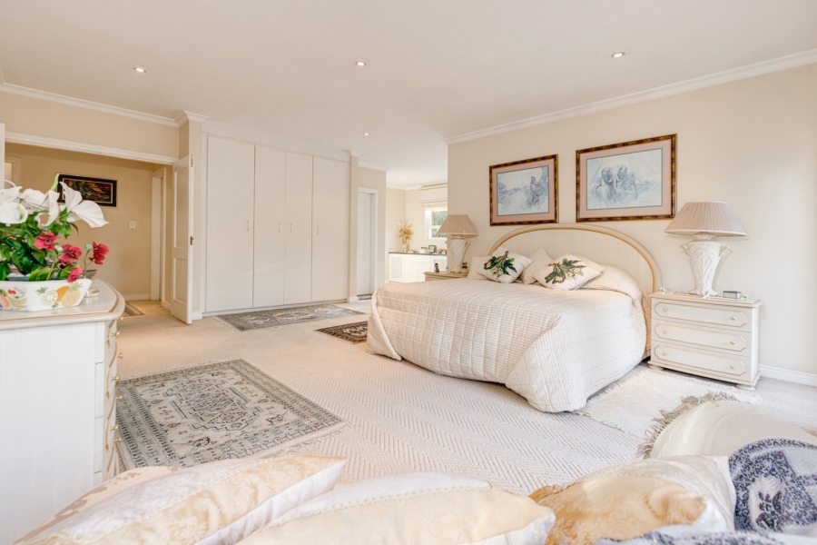5 Bedroom Property for Sale in Dainfern Golf Estate Gauteng