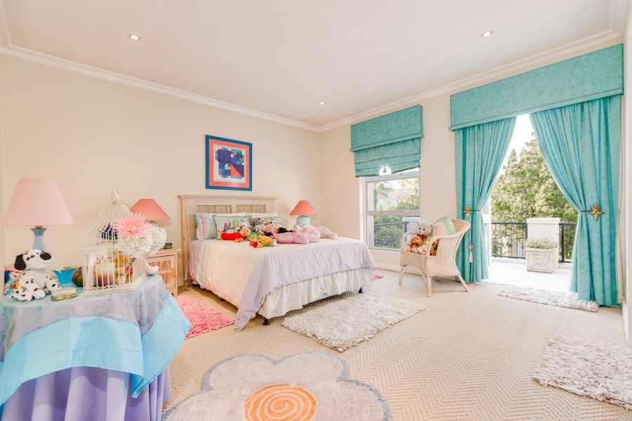 5 Bedroom Property for Sale in Dainfern Golf Estate Gauteng
