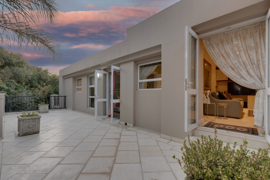 5 Bedroom Property for Sale in Dainfern Golf Estate Gauteng