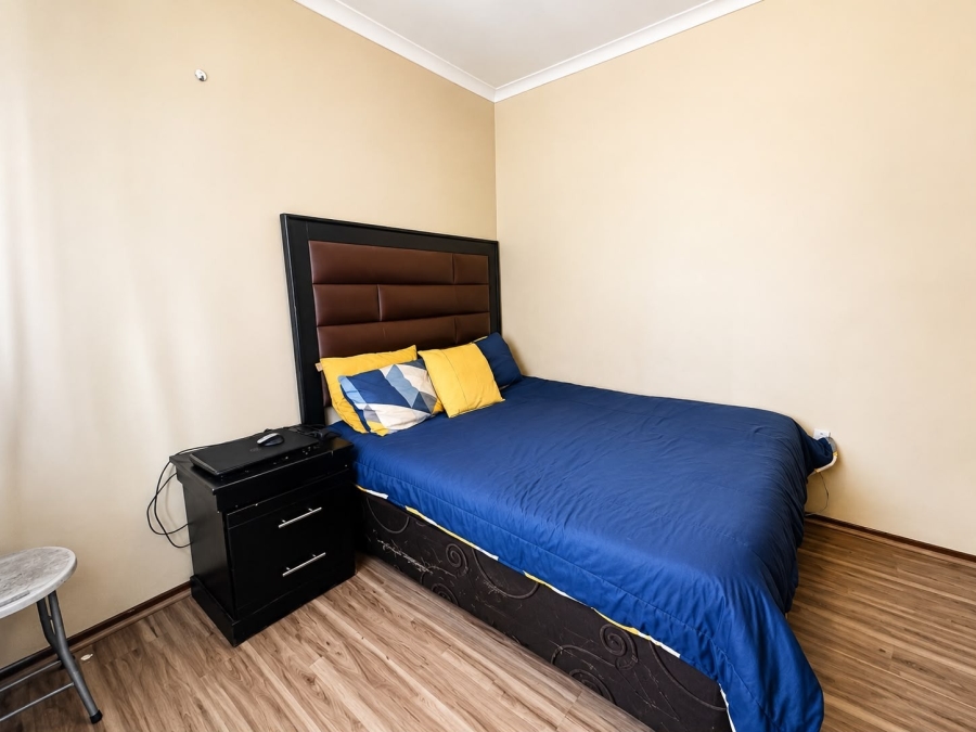 To Let 2 Bedroom Property for Rent in Noordwyk Gauteng