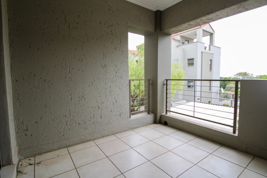 To Let 2 Bedroom Property for Rent in Bryanston Gauteng