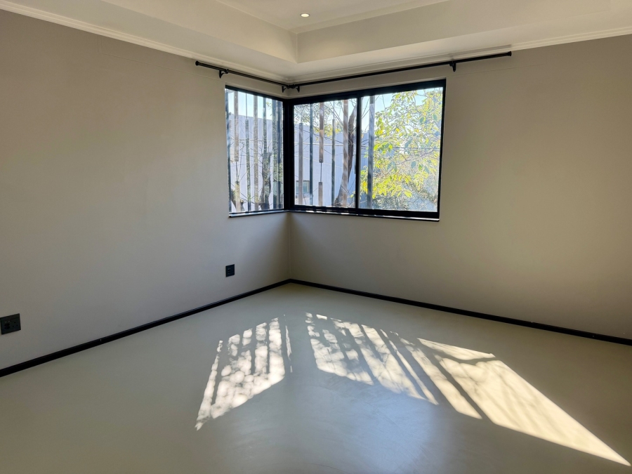 To Let 3 Bedroom Property for Rent in Morningside Manor Gauteng