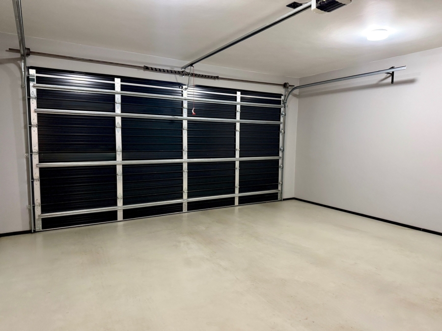 To Let 3 Bedroom Property for Rent in Morningside Manor Gauteng