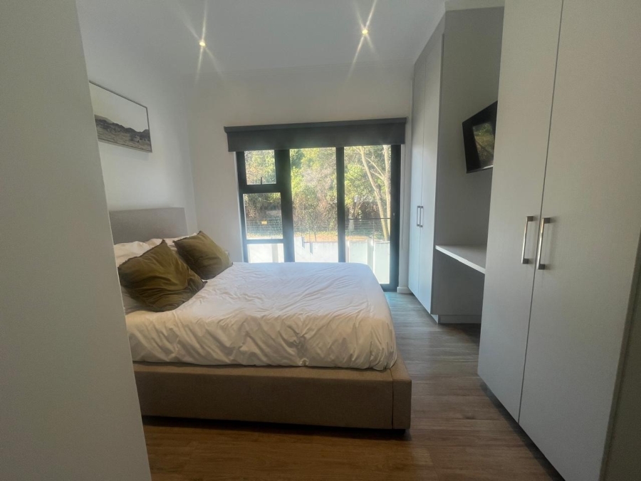 To Let 2 Bedroom Property for Rent in Rosebank Gauteng