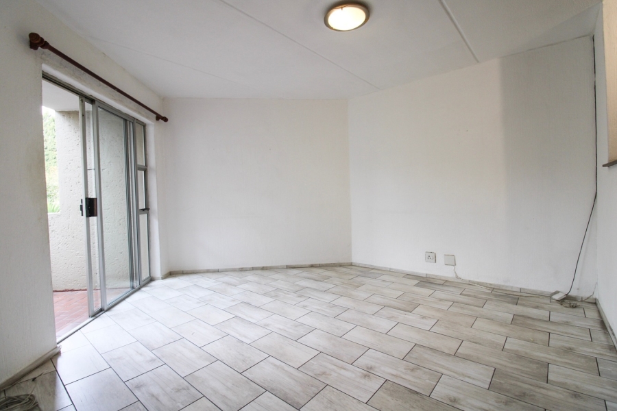 2 Bedroom Property for Sale in Bryanston Gauteng