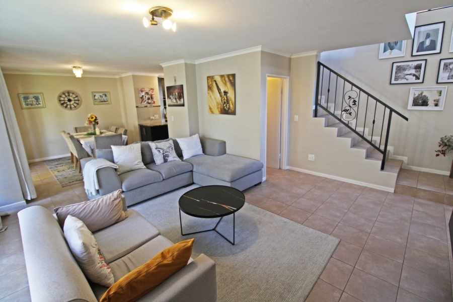3 Bedroom Property for Sale in Bryanston Gauteng