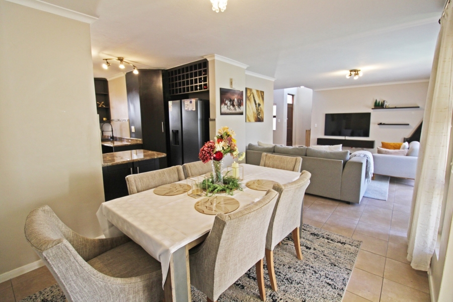 3 Bedroom Property for Sale in Bryanston Gauteng