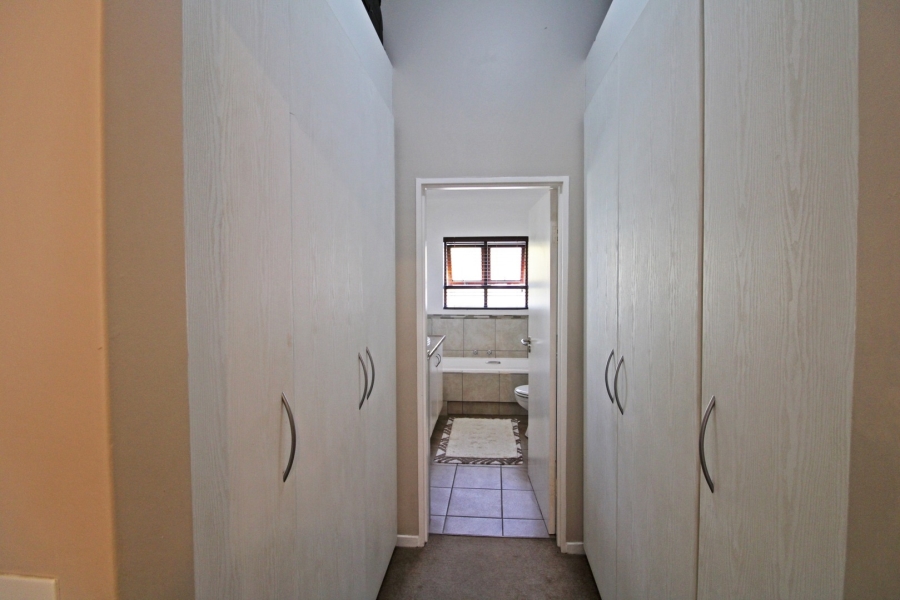 3 Bedroom Property for Sale in Bryanston Gauteng