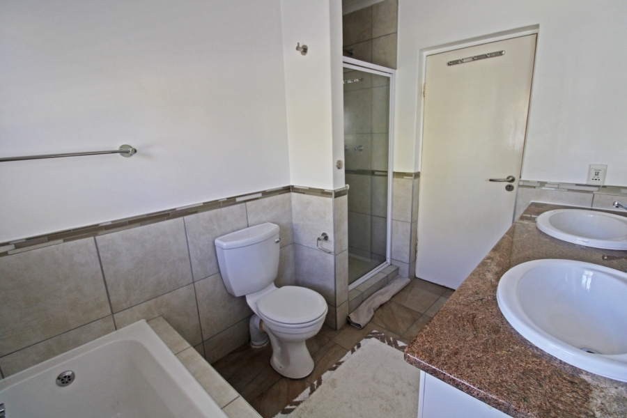 3 Bedroom Property for Sale in Bryanston Gauteng