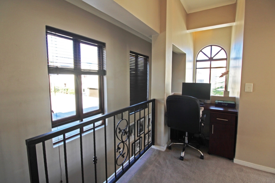 3 Bedroom Property for Sale in Bryanston Gauteng