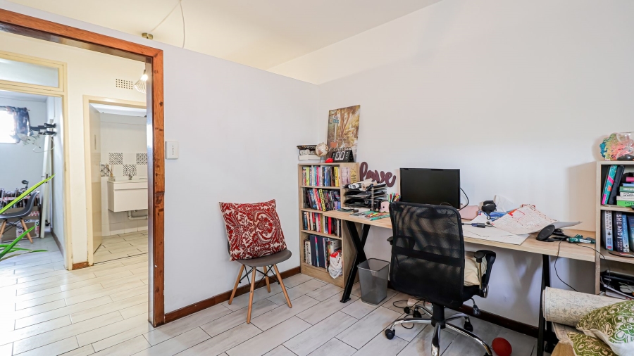 3 Bedroom Property for Sale in Kew Gauteng