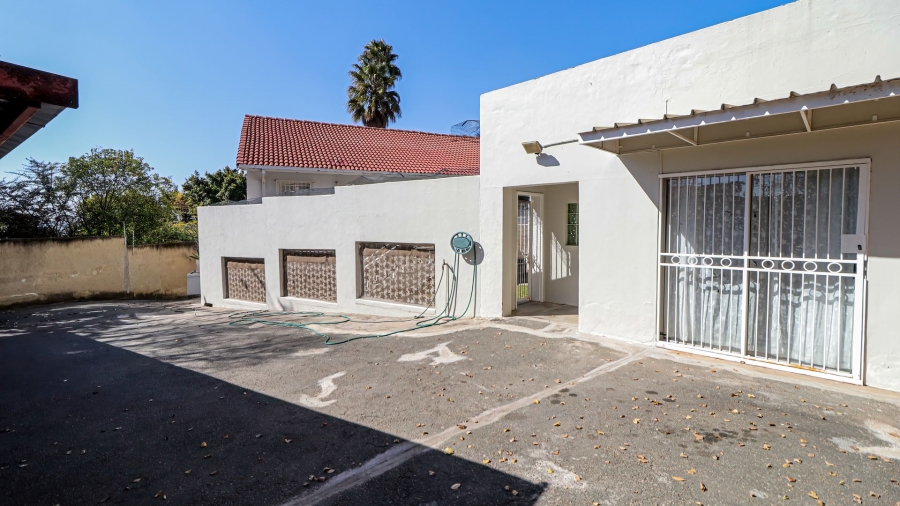 3 Bedroom Property for Sale in Kew Gauteng