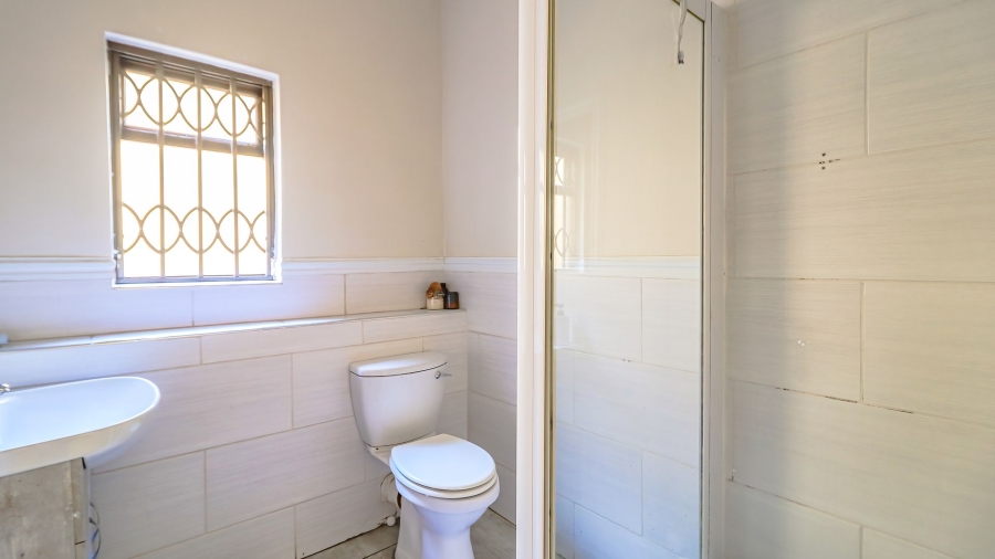 2 Bedroom Property for Sale in Morningside Gauteng