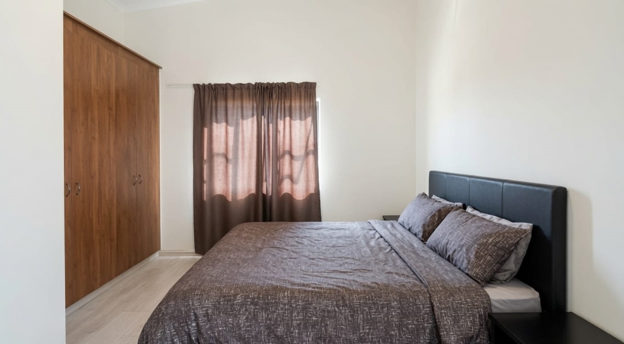 To Let 3 Bedroom Property for Rent in Barbeque Downs Gauteng