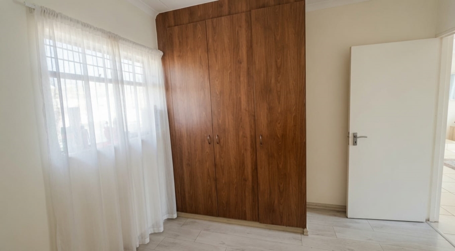 To Let 3 Bedroom Property for Rent in Barbeque Downs Gauteng