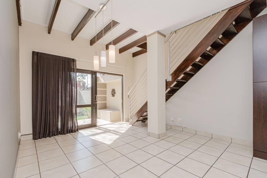 To Let 2 Bedroom Property for Rent in Lonehill Gauteng