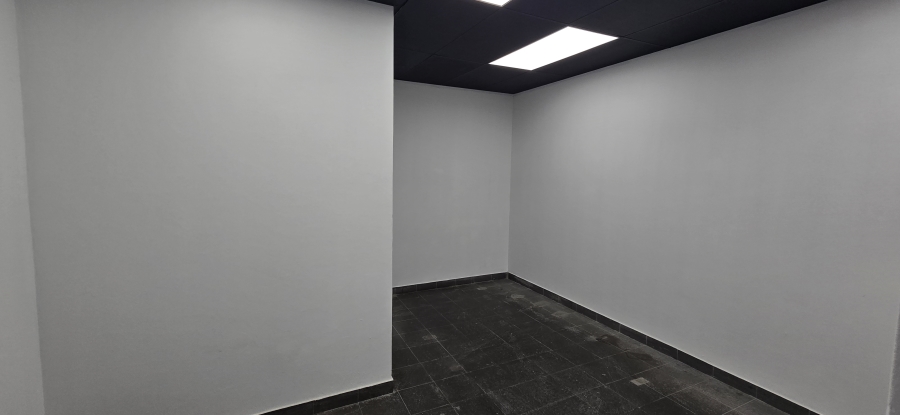 To Let Commercial Property for Rent in Honeydew Gauteng