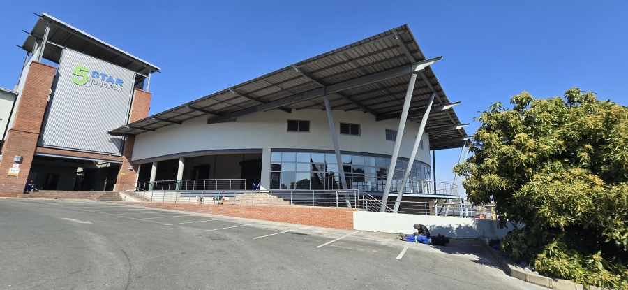 To Let Commercial Property for Rent in Honeydew Gauteng