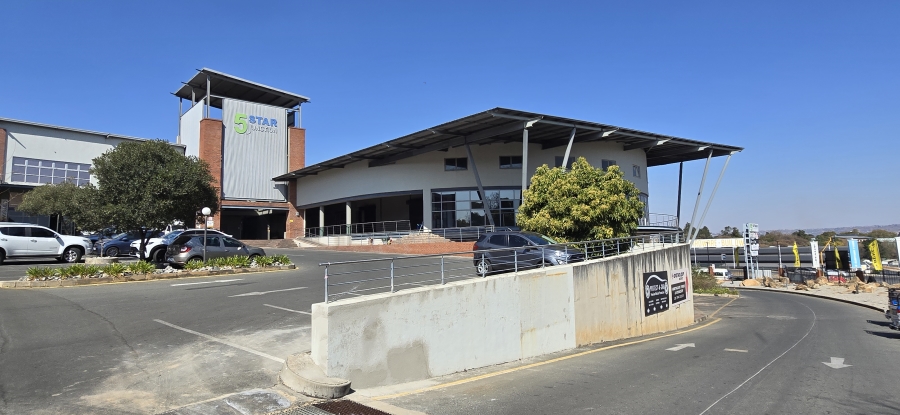 To Let Commercial Property for Rent in Honeydew Gauteng
