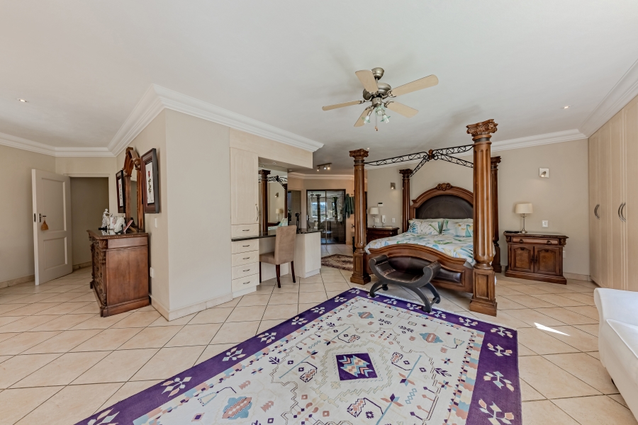 To Let 7 Bedroom Property for Rent in Featherbrooke Estate Gauteng