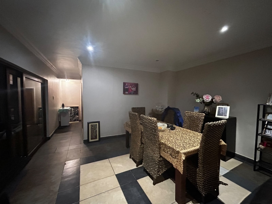 To Let 4 Bedroom Property for Rent in Villieria Gauteng