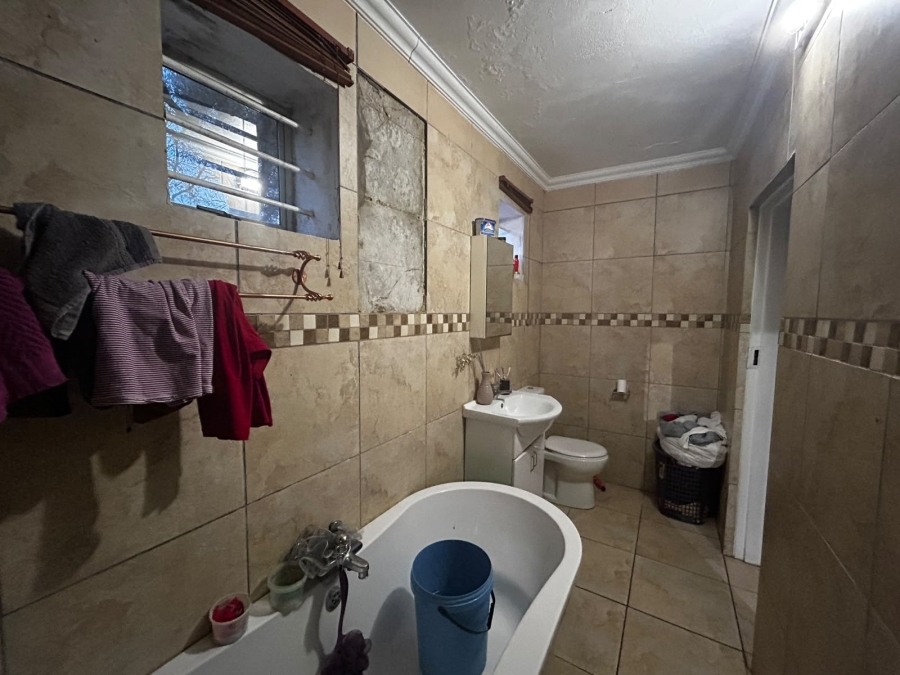 To Let 4 Bedroom Property for Rent in Villieria Gauteng
