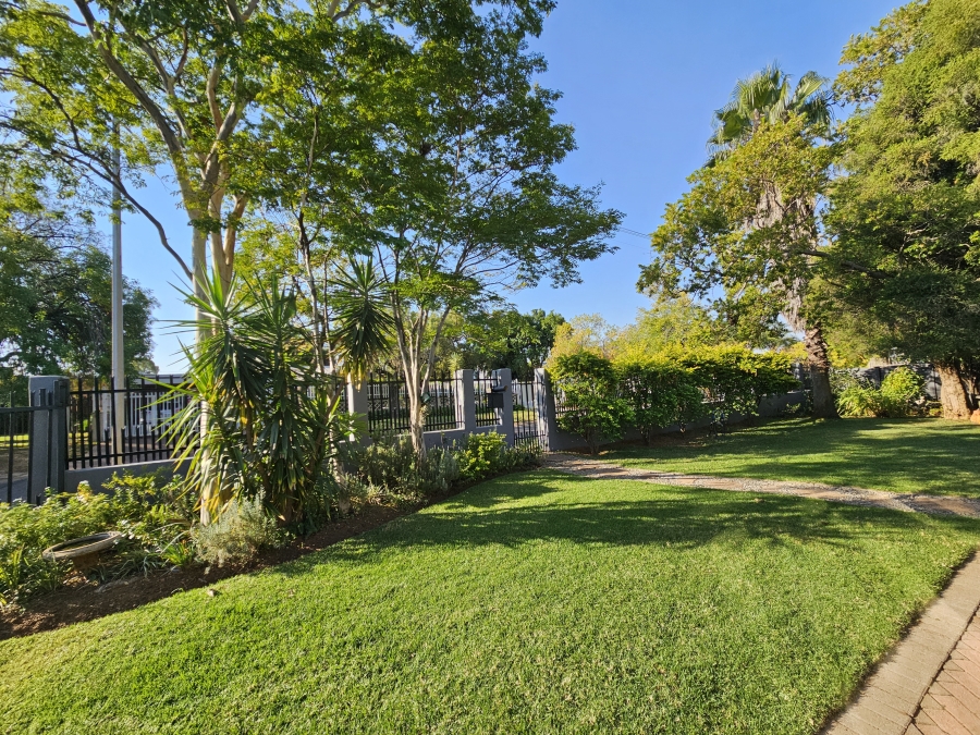 3 Bedroom Property for Sale in Kilner Park Gauteng