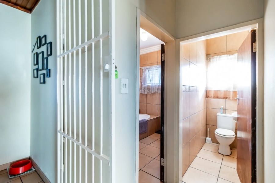 3 Bedroom Property for Sale in Kilner Park Gauteng
